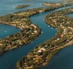 Between Waters B and B - - eAccommodation