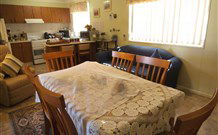 Hillview Bed And Breakfast - eAccommodation 0