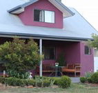 Magenta Cottage Accommodation and Art Studio - eAccommodation