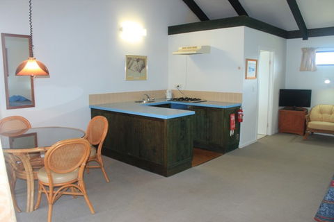 Nuffka Apartments - Norfolk Island - eAccommodation 1