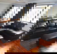 Ewetopia Farm - eAccommodation