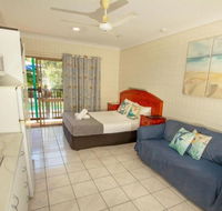 Tropical Palms Resort  4WD Hire - eAccommodation
