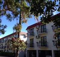 Airport Hacienda Best Western Motel - eAccommodation