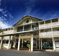 Club Croc Hotel Airlie Beach - eAccommodation