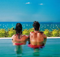 at Waters Edge Resort - eAccommodation