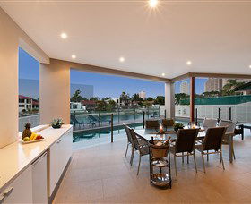 Xanadu Waterfront Elite Holiday Home - eAccommodation 2