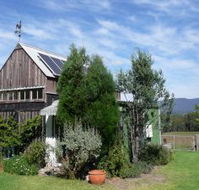 Runnymeade Garden Studio Bed and Breakfast - eAccommodation