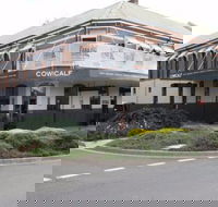 Cow and Calf Hotel - eAccommodation