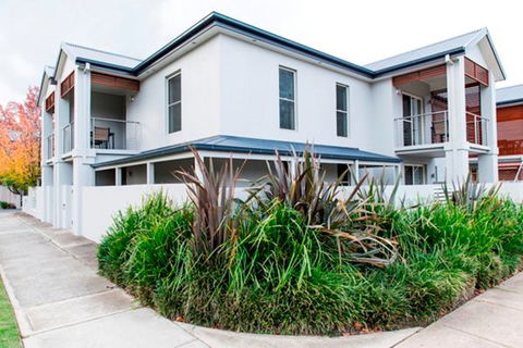 Stay Bathurst - eAccommodation 5
