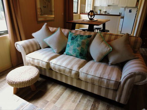 The Guesthouse: Hill End - eAccommodation 4