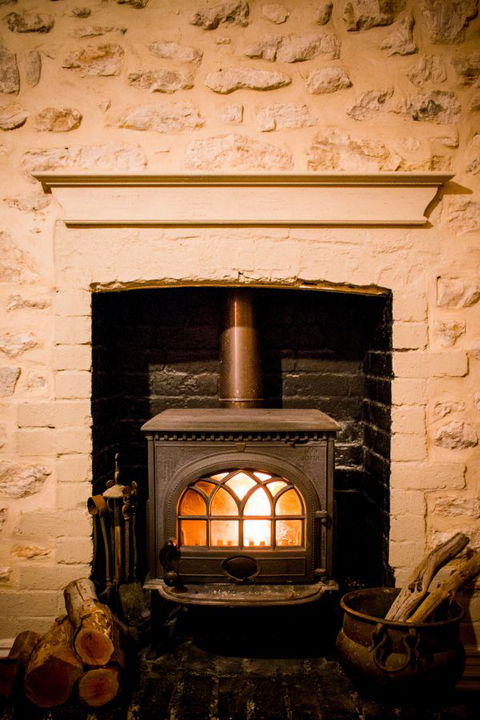 Lakeside Chapel Meningie - eAccommodation 3