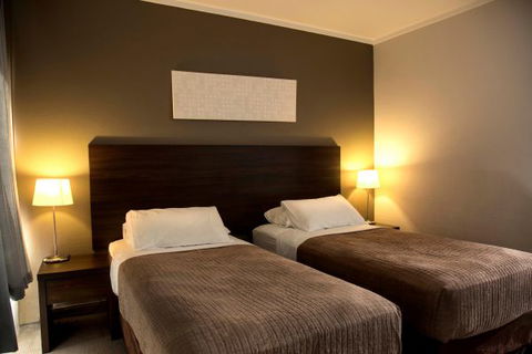 The Cavenagh - eAccommodation 7