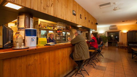 Tilmouth Well Roadhouse - eAccommodation 4