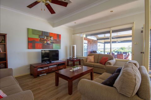 River Shack Rentals - Living The Dream - eAccommodation 50