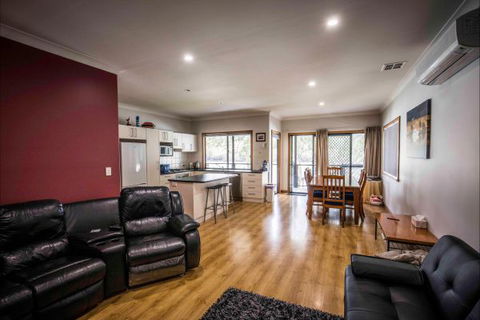 River Shack Rentals - Living The Dream - eAccommodation 41