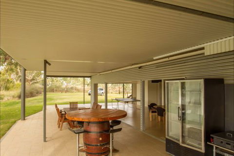 River Shack Rentals - Living The Dream - eAccommodation 126