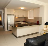 Apartments On-The-Park Prince - eAccommodation