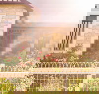 Hamilton House Bed And Breakfast - eAccommodation