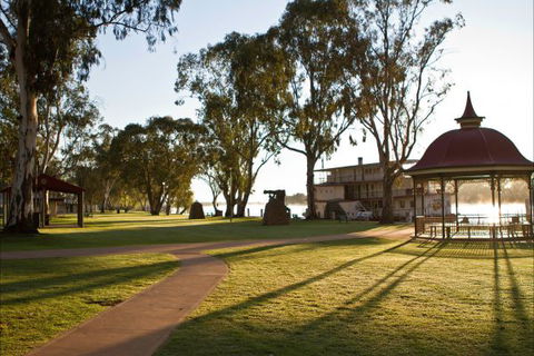 River Shack Rentals - Living The Dream - eAccommodation 80