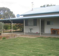 Gilgens Country River Retreat - eAccommodation