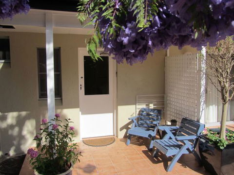 Jacaranda Bed And Breakfast - eAccommodation 1