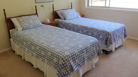Jacaranda Bed And Breakfast - eAccommodation 3