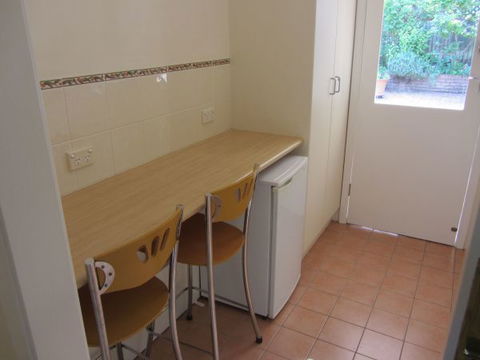 Jacaranda Bed And Breakfast - eAccommodation 7