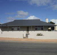 Jetty Views - eAccommodation