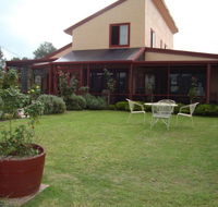 Nightingale Wines Luxury Villas - eAccommodation