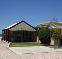 Anchorage 8 - eAccommodation
