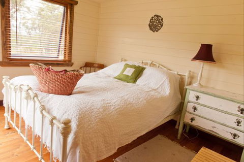 Peach Tree Cabin - eAccommodation 3