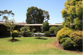 River Country Inn - eAccommodation 2