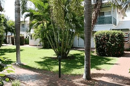 Cable Beachside Villas - eAccommodation