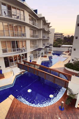 Rolling Surf Resort - eAccommodation 2