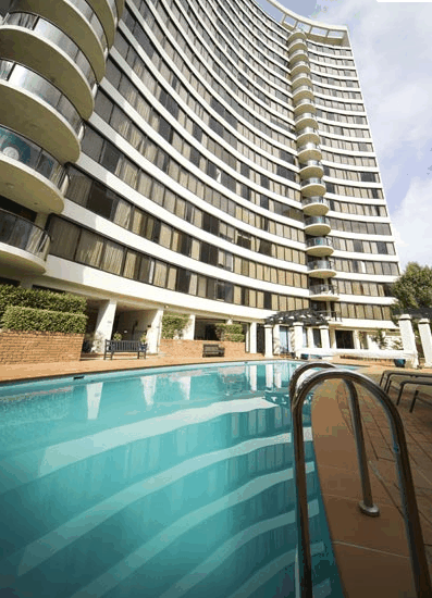 Breakfree Capital Tower - eAccommodation