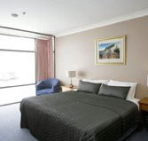 Man From Snowy River Hotel - eAccommodation