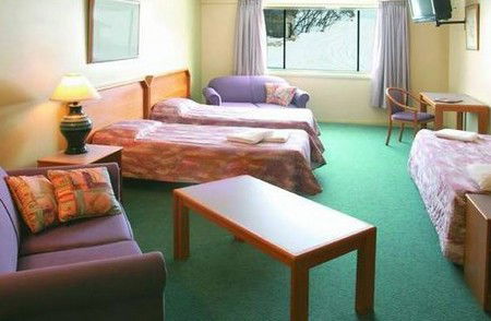 Matterhorn Lodge - eAccommodation 3