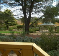 Lyndoch Hill Retreat - eAccommodation