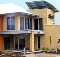 Strath Motel - eAccommodation