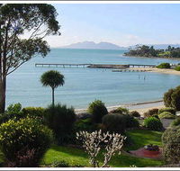 Amos House   Swansea  Villas - eAccommodation