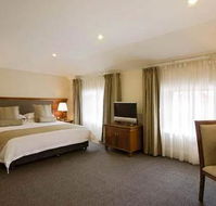 Clarion Hotel City Park Grand - eAccommodation