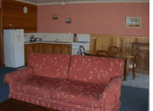 Platypus Park Country Retreat - eAccommodation 0