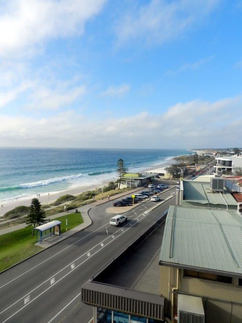 Ocean Beach Hotel - eAccommodation 2