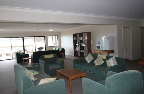 Corroboree Lodge - eAccommodation 0
