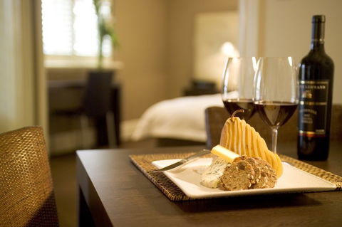 The Louise - eAccommodation 5