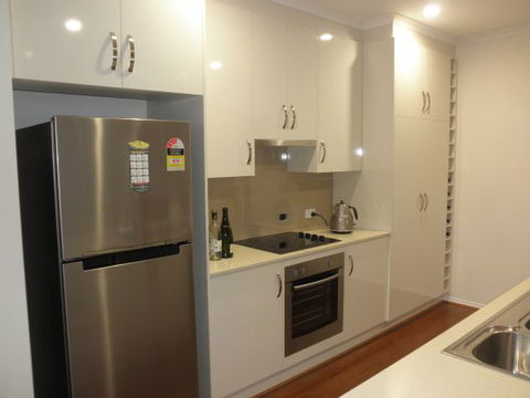 C&C's Bed And Breakfast - eAccommodation 5