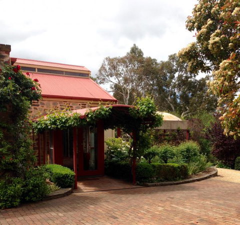 Gasworks Cottages Strathalbyn - eAccommodation 4