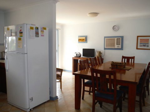 Wallaroo Waves - eAccommodation 2