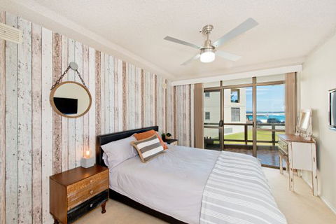Beauty At The Beach - eAccommodation 5