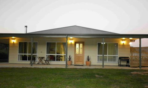 Brookfield Guesthouse - eAccommodation 1